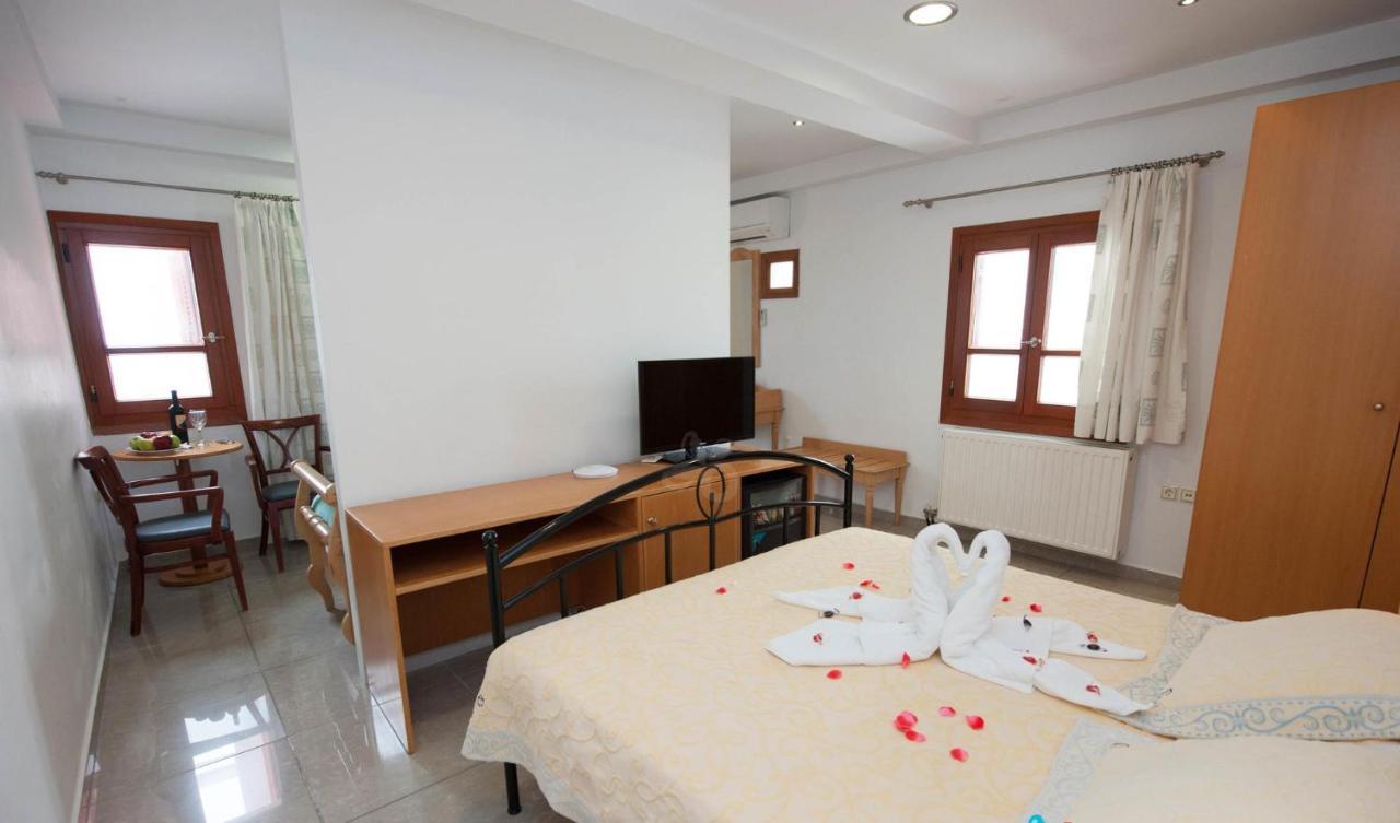 Theoxenia Caldera Hotel Fira  Zimmer foto